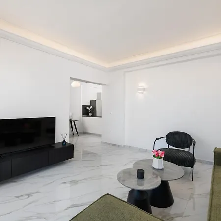 Kalotina House